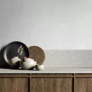 TF30082469 struktúrált felületű törtfehér tapéta